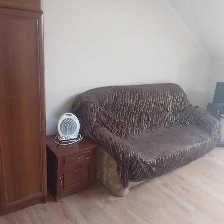 Doba - центр 1 кім 5-6 місць ! Apartman