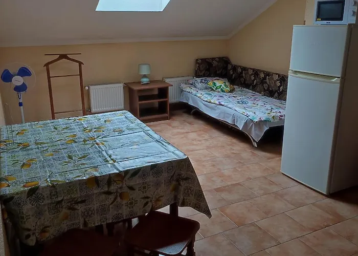 Apartman Doba - центр 1 кім 5 міс завжди тепла ! Munkács