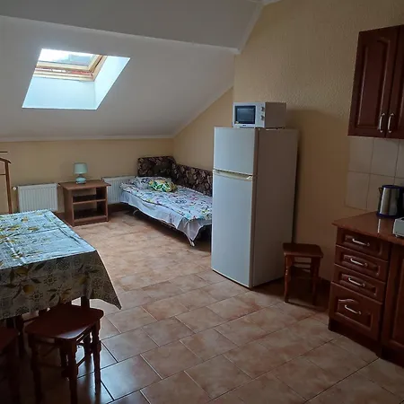 Doba - центр 1 кім 5 міс завжди тепла ! Apartment