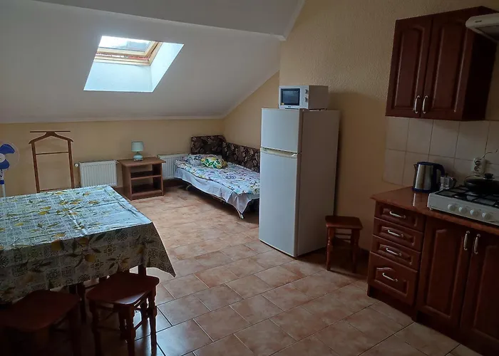 Doba - центр 1 кім 5 міс завжди тепла ! Apartment